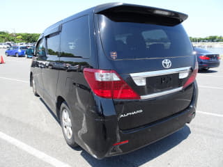 2009 TOYOTA Alphard