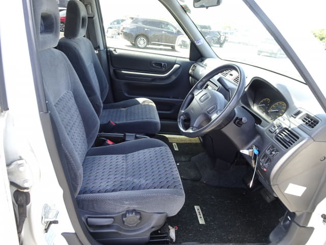 HONDA CR-V thumbnail 25
