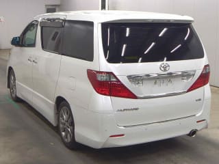 2011 TOYOTA Alphard