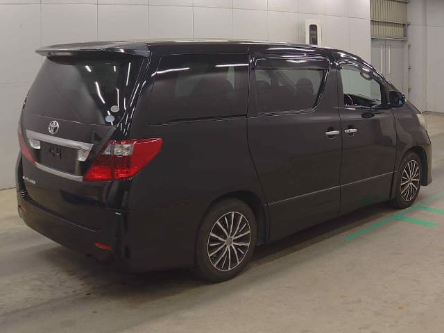 TOYOTA Alphard thumbnail 2