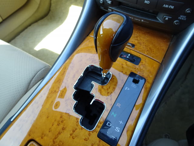 LEXUS IS thumbnail 41