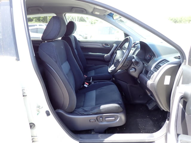 HONDA CR-V thumbnail 25