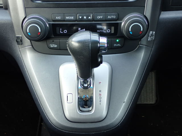 HONDA CR-V thumbnail 35