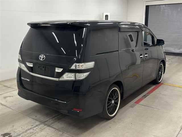 TOYOTA Vellfire thumbnail 2