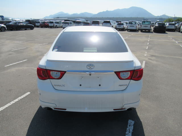 TOYOTA Mark X thumbnail 4