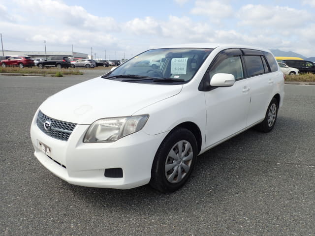 TOYOTA Corolla Fielder;
