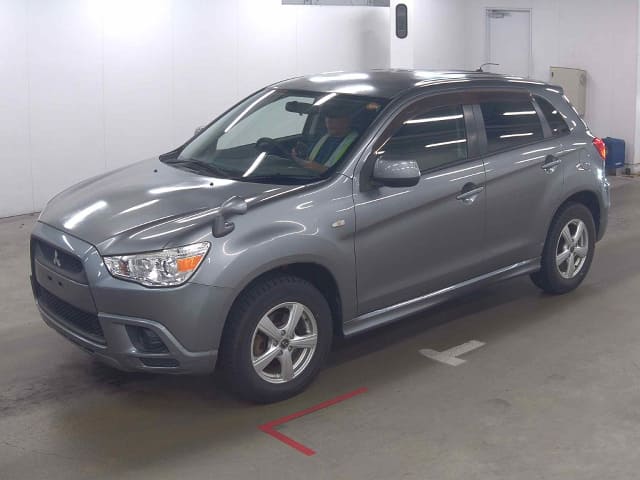 MITSUBISHI RVR
