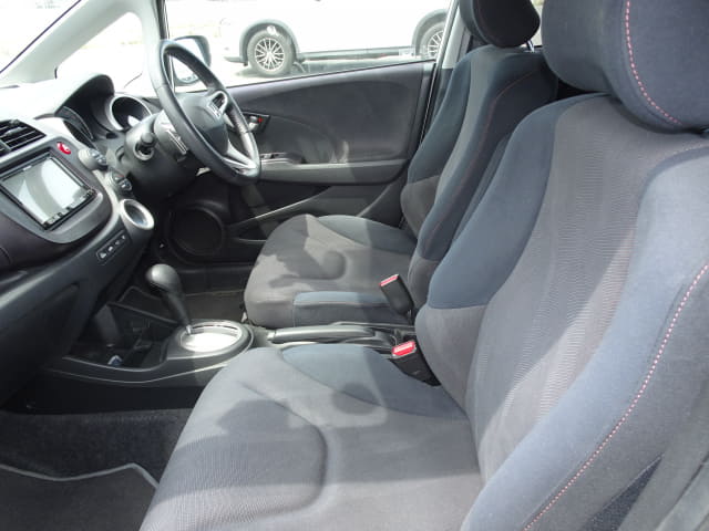 HONDA Fit thumbnail 26