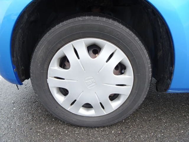 HONDA Fit thumbnail 9