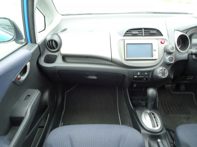 HONDA Fit thumbnail 33