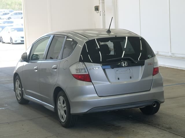 HONDA Fit thumbnail 2
