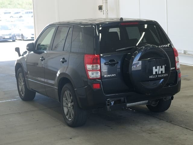 SUZUKI Escudo thumbnail 2