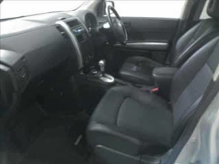 2010 NISSAN X-Trail