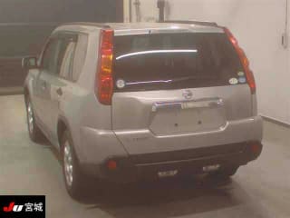2010 NISSAN X-Trail