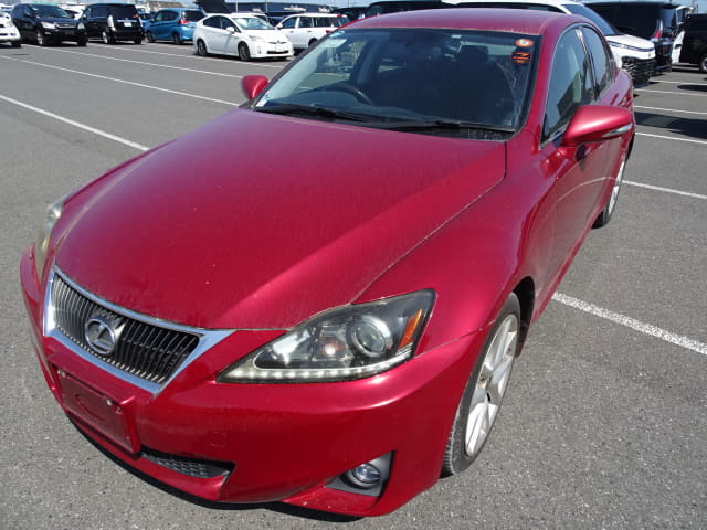 LEXUS IS