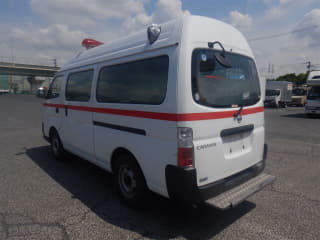 2006 NISSAN Caravan Van