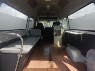 2006 NISSAN Caravan Van