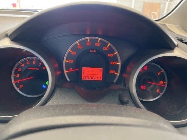 HONDA Fit thumbnail 6