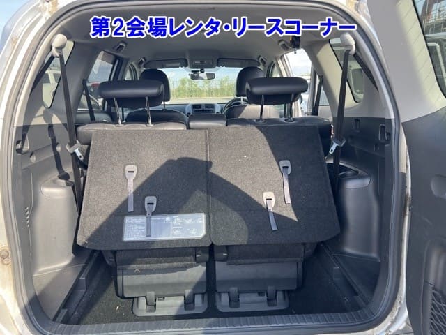 TOYOTA Vanguard thumbnail 7