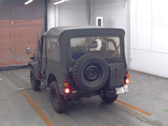 MITSUBISHI Jeep thumbnail 3