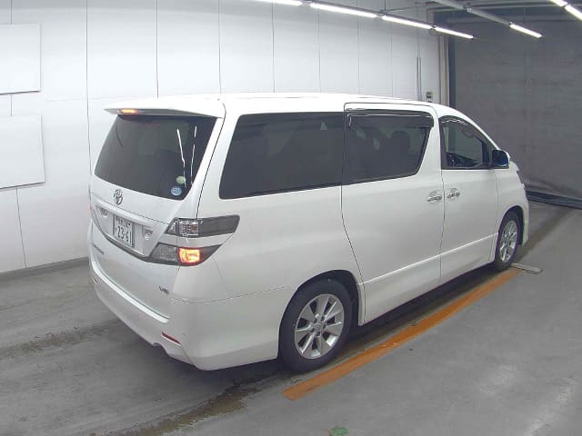 TOYOTA Vellfire thumbnail 2