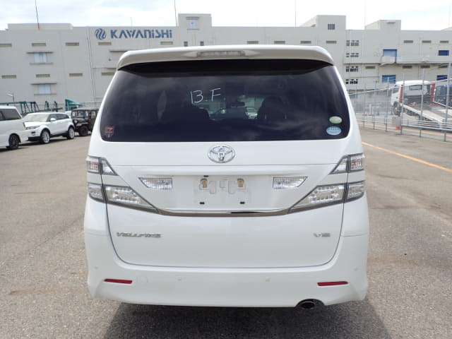 TOYOTA Vellfire thumbnail 4