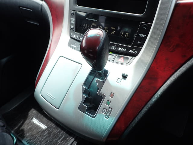 TOYOTA Vellfire thumbnail 37