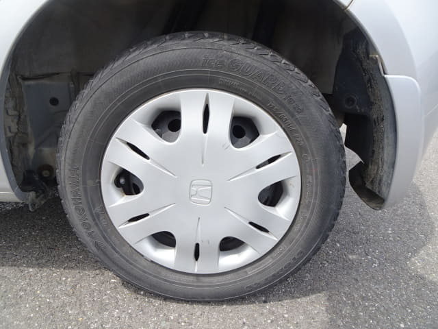 HONDA Fit thumbnail 10