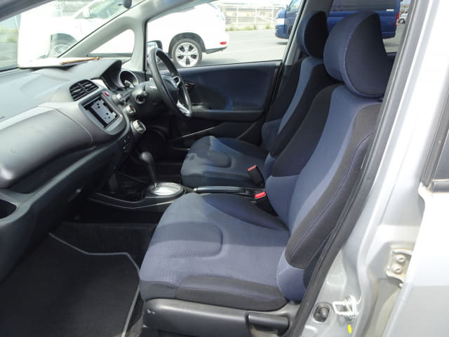 HONDA Fit thumbnail 26