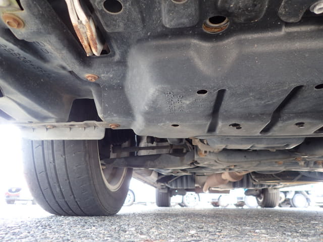 TOYOTA Noah thumbnail 13