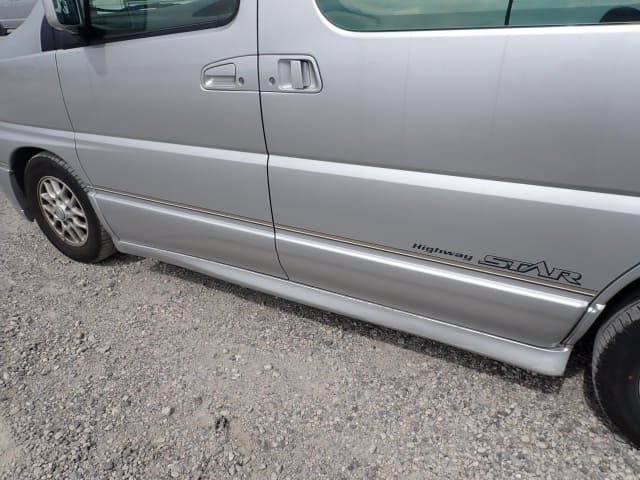 NISSAN Elgrand thumbnail 19