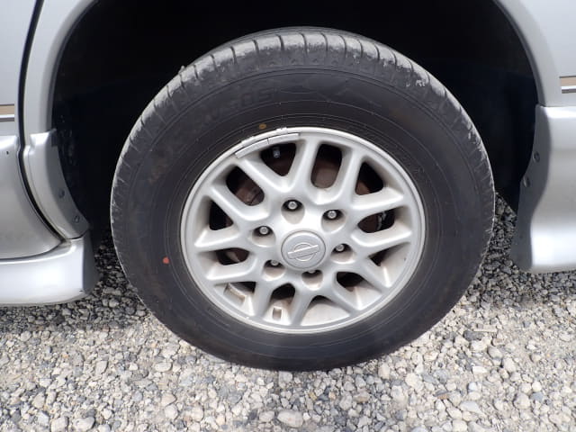 NISSAN Elgrand thumbnail 10
