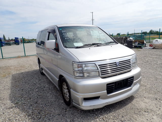NISSAN Elgrand thumbnail 7