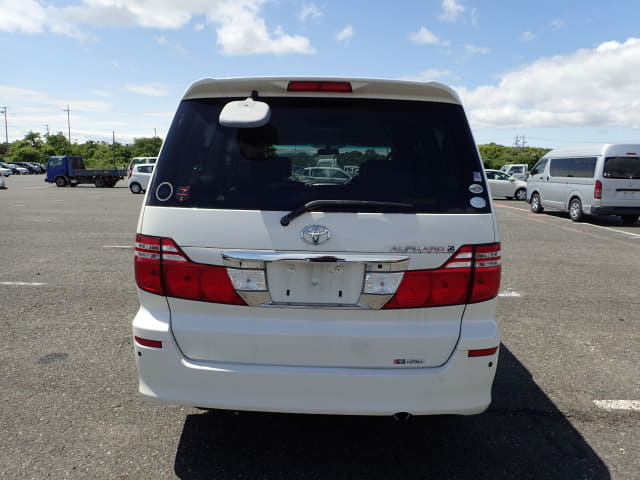 TOYOTA Alphard thumbnail 4