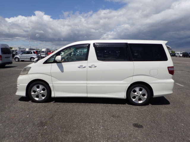 TOYOTA Alphard thumbnail 2