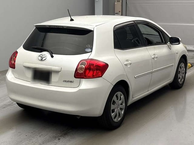 TOYOTA Auris thumbnail 2