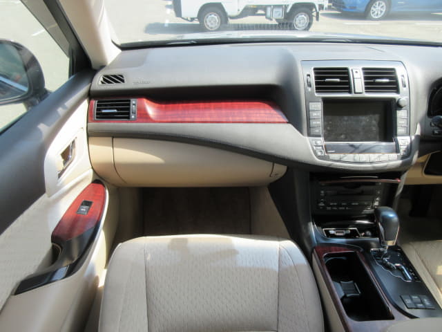 TOYOTA Crown thumbnail 32