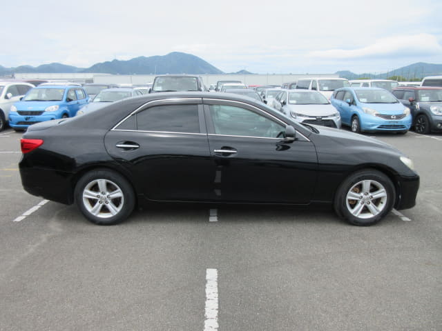 TOYOTA Mark X thumbnail 6