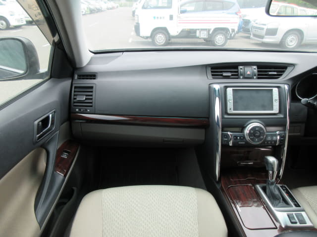 TOYOTA Mark X thumbnail 32