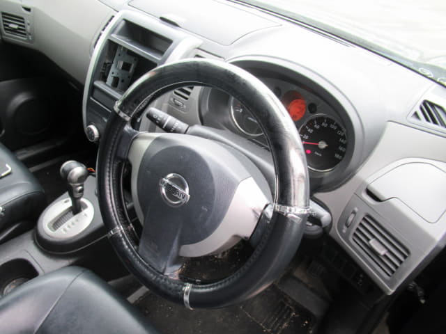 NISSAN X-Trail thumbnail 42