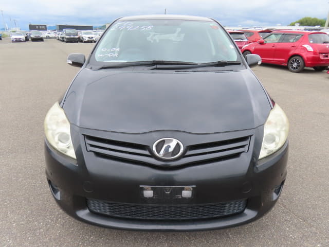 TOYOTA Auris thumbnail 8