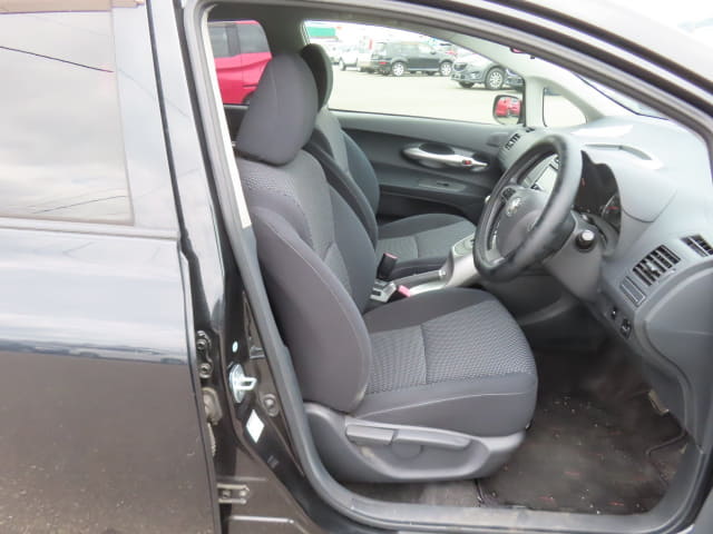 TOYOTA Auris thumbnail 25