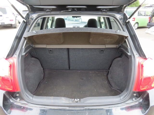 TOYOTA Auris thumbnail 28