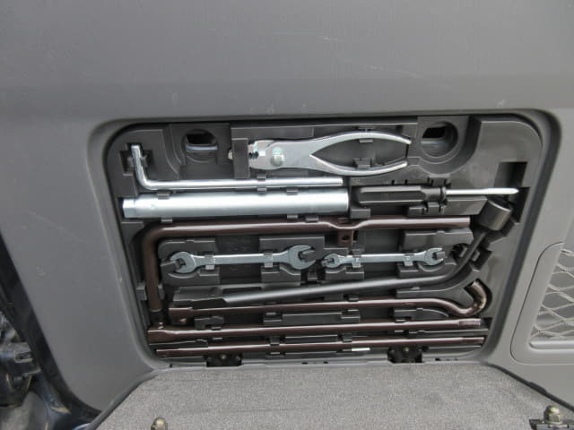 TOYOTA Land Cruiser Prado thumbnail 32