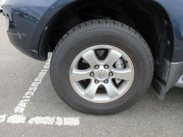 TOYOTA Land Cruiser Prado thumbnail 9
