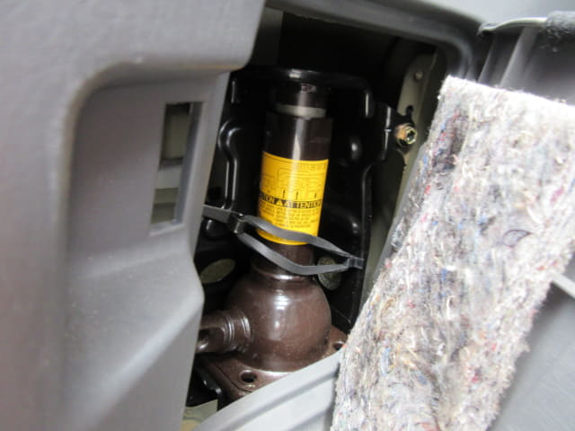 TOYOTA Land Cruiser Prado thumbnail 31