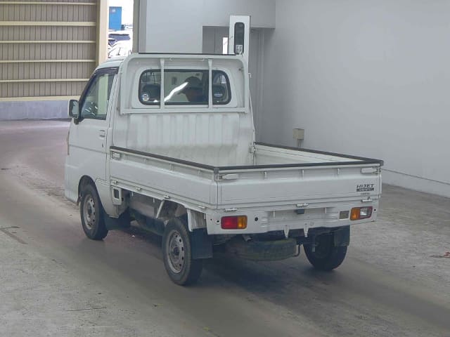DAIHATSU Hijet Truck thumbnail 5