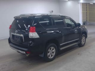 2011 TOYOTA Land Cruiser Prado