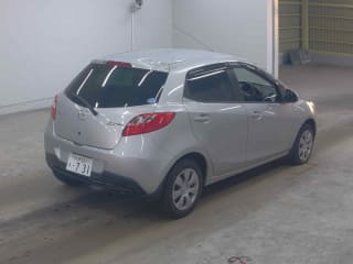 2011 MAZDA Demio
