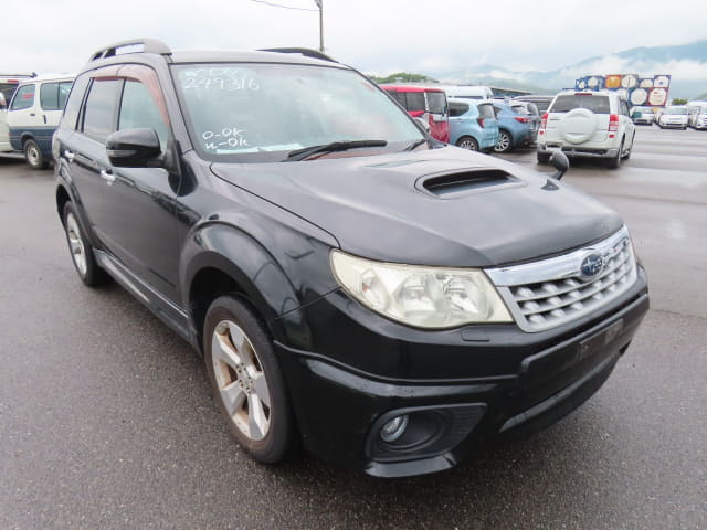 SUBARU Forester thumbnail 7